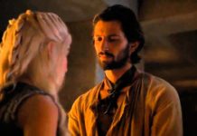 Game of Thrones 4×07 Daenerys and Daario naharis Take off your clothes Game of Thrones