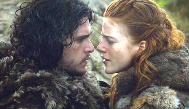  The lovers met on set of Game of Thrones