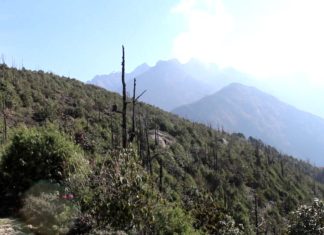 Latwst funny mountain view (नेपाली हिमाली भेगमा)