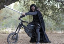 Jon Snow Finally Rides A “Dragon”: Halloween Game of Thrones