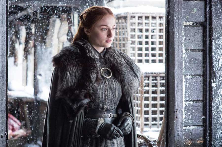 New photos released from the upcoming Game Of Thrones episode, "Beyond the Wall" - 706-Winterfell-Sansa-1-768x511