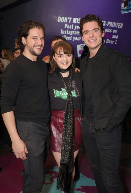 LONDON, ENGLAND - OCTOBER 25: (L-R) Kit Harington, Maisie Williams wearing Coach and Richard Madden attend the press night of 'I and You' at Hampstead Theatre at Hampstead Heath on October 25, 2018 in London, England. (Photo by David M. Benett/Dave Benett/Getty Images for Coach)