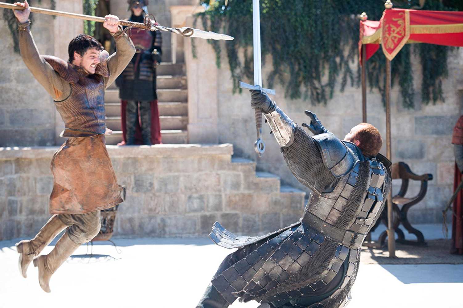 Pedro Pascal (Oberyn Martell) fighting Hafþór Júlíus Björnsson (The Mountain) in 'Game of Thrones'.
(Source: IMDB)