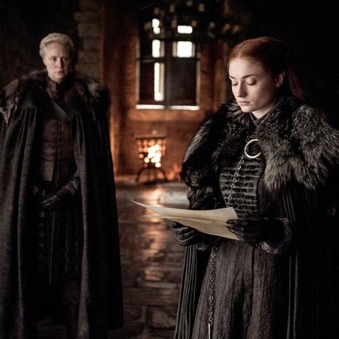 Game of Thrones, Sansa reads as Brienne looks on, season 7