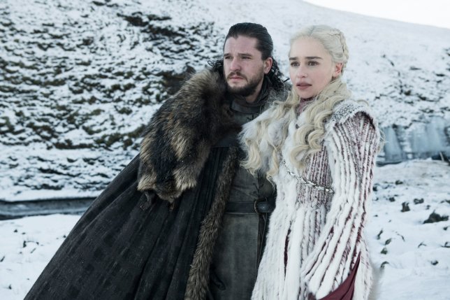 kit harrington as jon snow and emilia clarke as daenerys targaryen