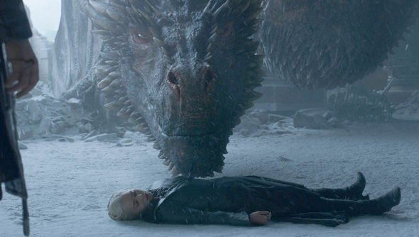 Drogon and Daenerys Targaryen body