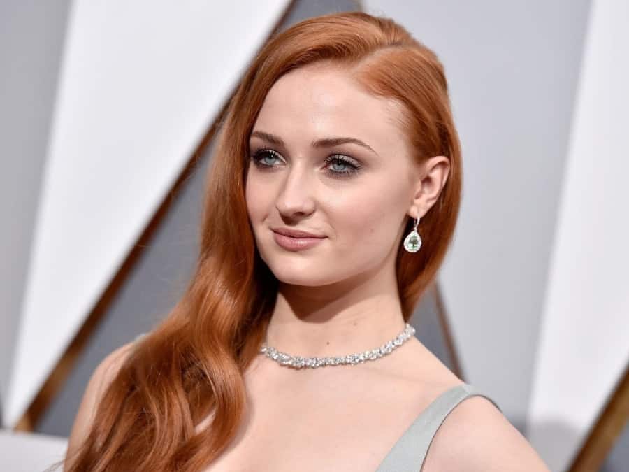 Sophie Turner reads her favorite childhood story in a new video