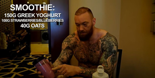 Hafþór Julius Bjornsson showing diet 