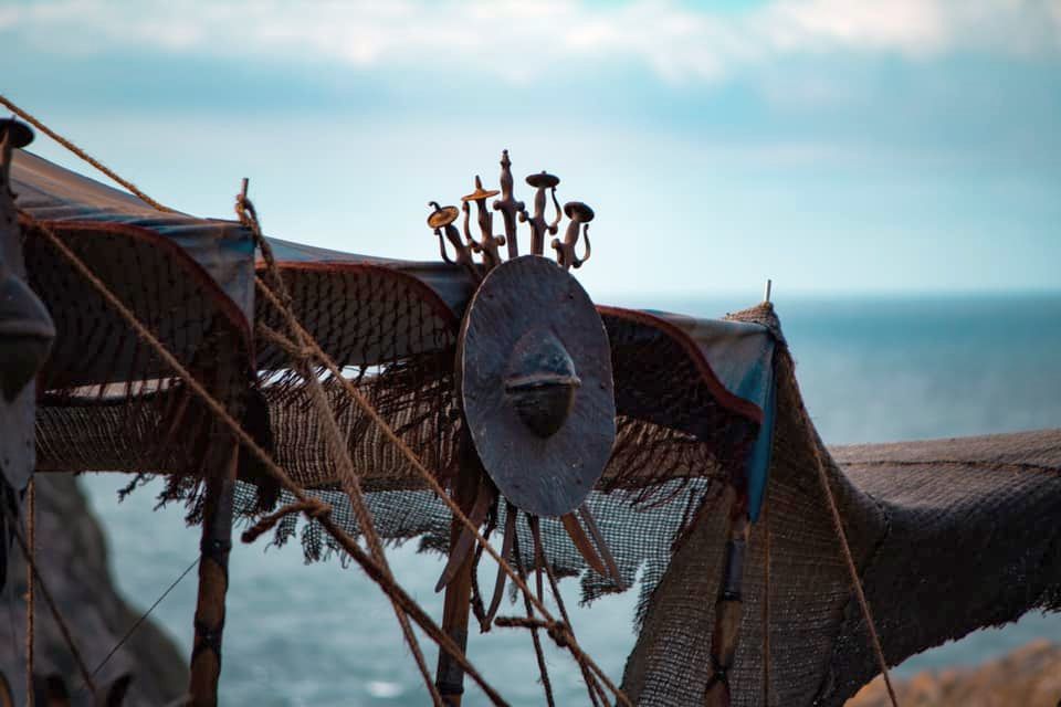 A medieval looking shield Picture: Cornwall_in_Focus