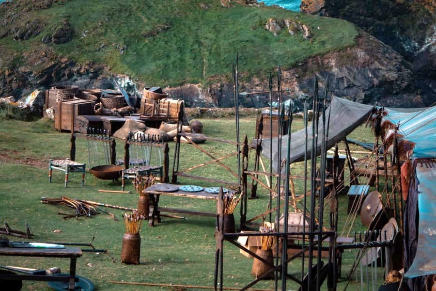 New leaked pictures suggest House of the Dragon being filmed at Kynance in Cornwall
