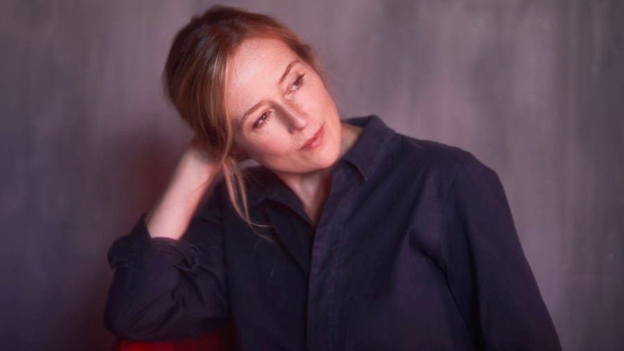 jennifer-ehle-2075382