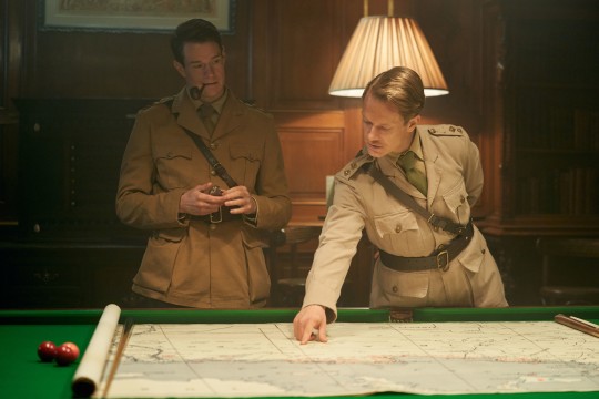 390992,SAS Rogue Heroes