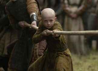 Dexter Sol Ansell picks his tug-of-war team from A Knight of the Seven Kingdoms