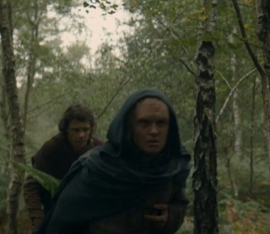Aegon’s “fall from grace” and comedic rock bottom: Actor Tom Glynn-Carney talks House of the Dragon Season 3