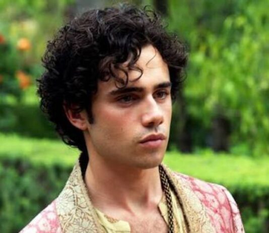 Toby Sebastian welcomes a new member to his real‑world Martell dynasty