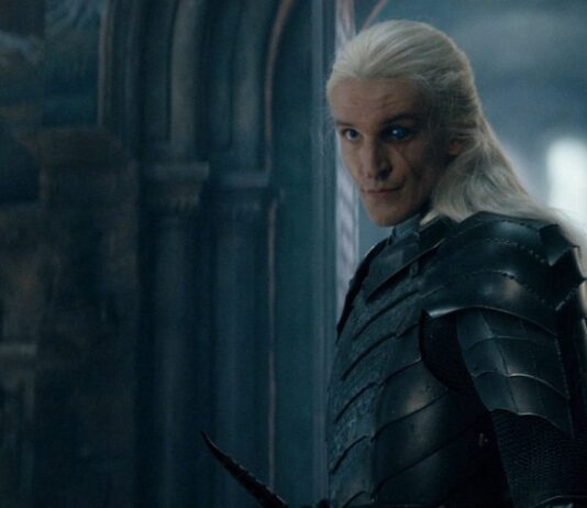 Ewan Mitchell (Aemond) calls Harrenhal the “White Lotus of Westeros” in House of the Dragon