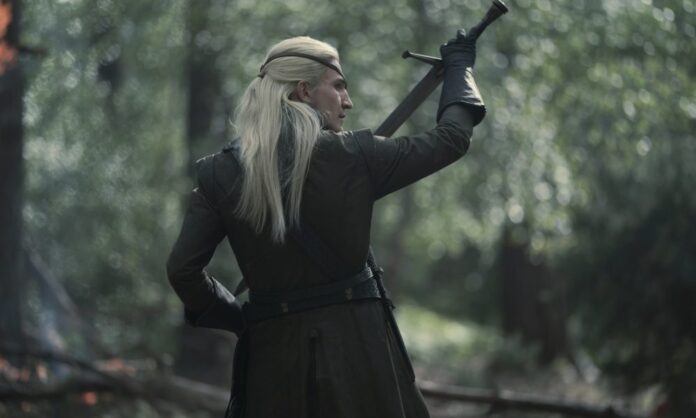ewan-mitchell-aemond-targaryen-1000x600.jpg