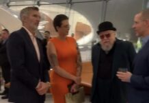 George R.R. Martin reunites with Game of Thrones showrunners and meets his “doppelganger” at star-studded museum opening