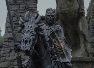 A Knight of the Seven Kingdoms’ Finn Bennett says using the bathroom in Aerion’s armor was “a nightmare”